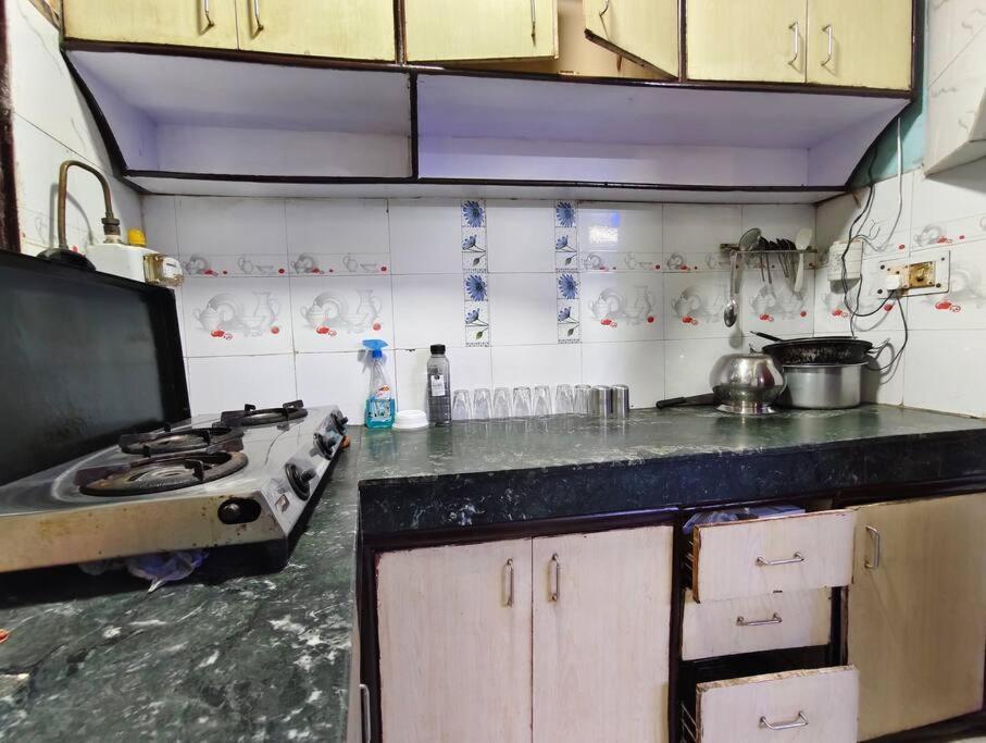 Peaceful Stay 1 Bhk Appartment Nuova Delhi Esterno foto