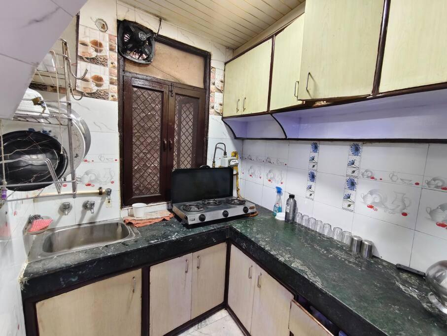 Peaceful Stay 1 Bhk Appartment Nuova Delhi Esterno foto